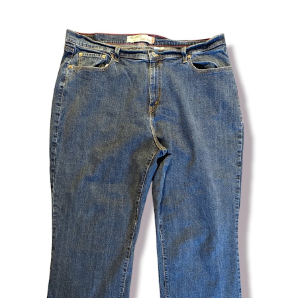 Women's Levi's 550 Relaxed Boot Cut Jeans Plus Size 24S